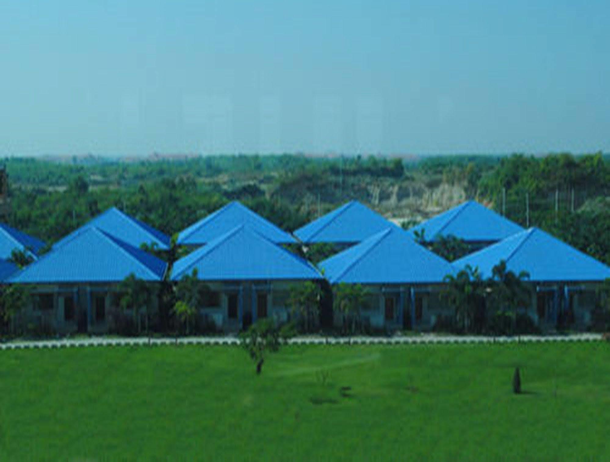 Myat Nan Yone Hotel Naypyidaw Екстер'єр фото